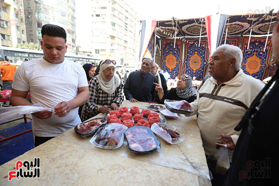 معرض السلع والمنتجات الغذائية بميدان باب الشعرية (24)