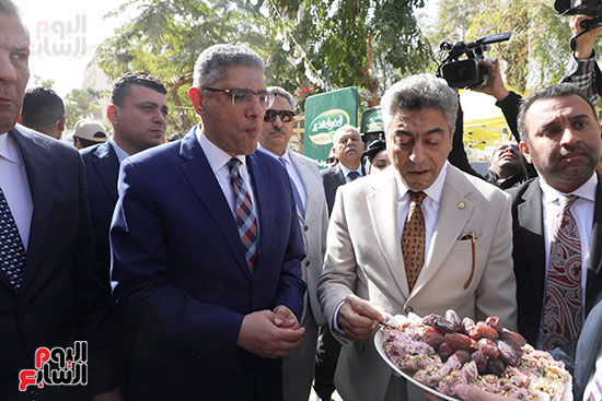 افتتاج مهرجان التمور بالمتحف الرزاعي (3)