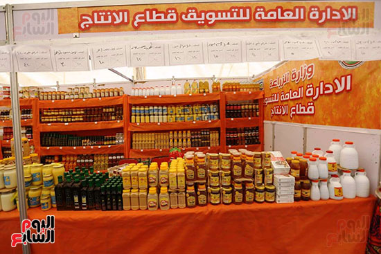 معرض السلع والمنتجات الغذائية بميدان باب الشعرية (16)