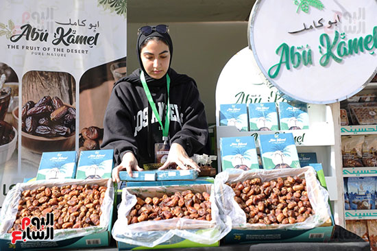اليوم الاول لمهرجان التمور بالمتحف الزراعي (5)