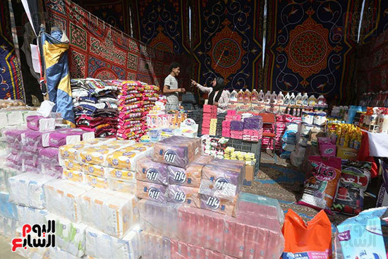 معرض السلع والمنتجات الغذائية بميدان باب الشعرية (22)