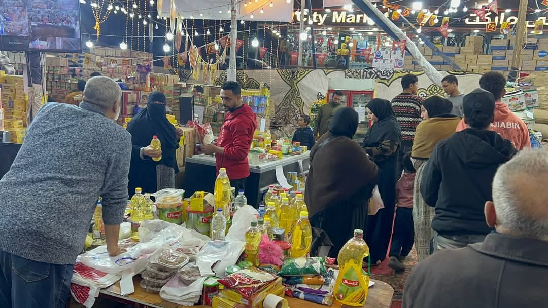 الإقبال الكبير على المعارض في القليوبية