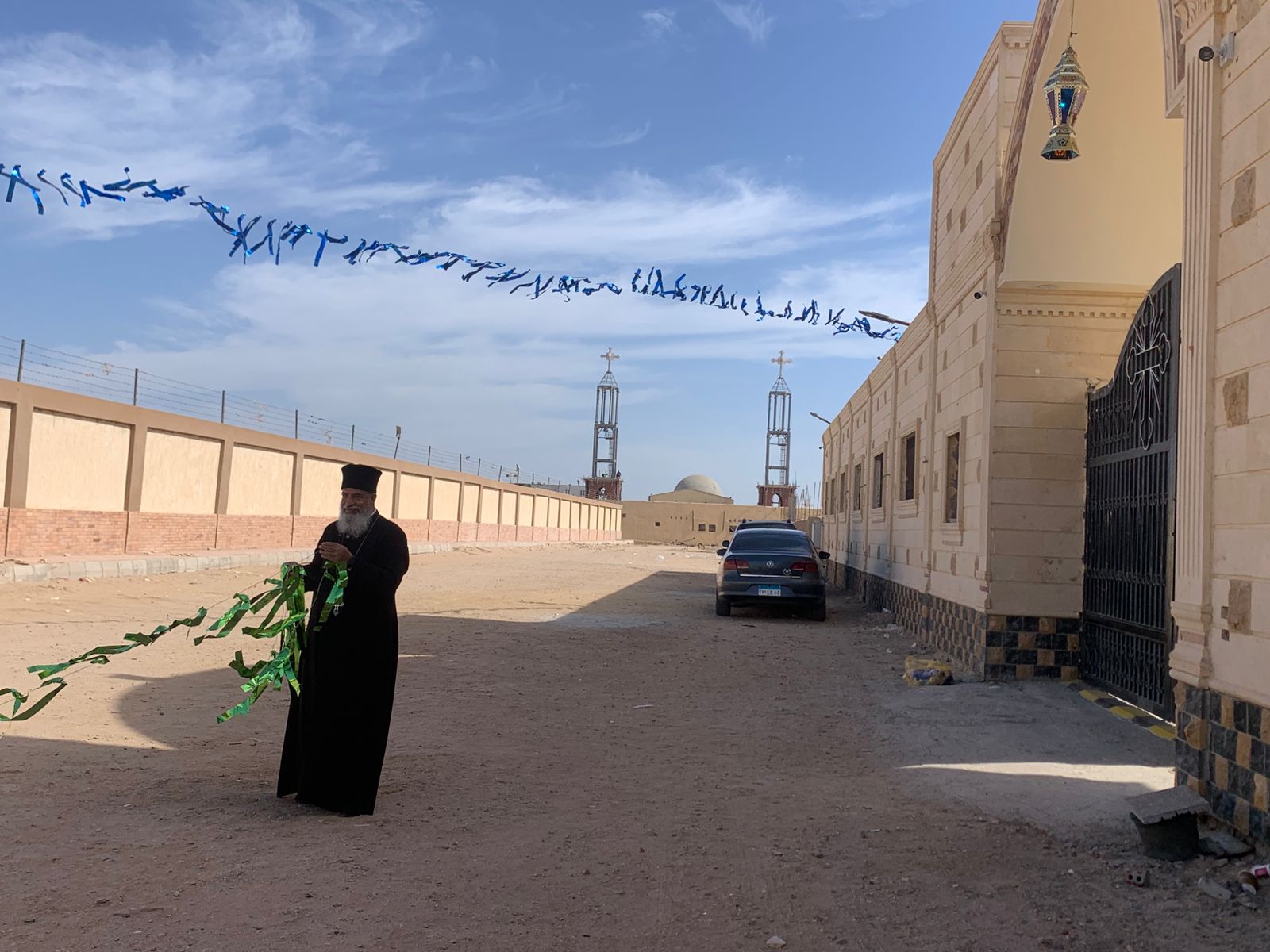 زينة رمضان على الكنيسة