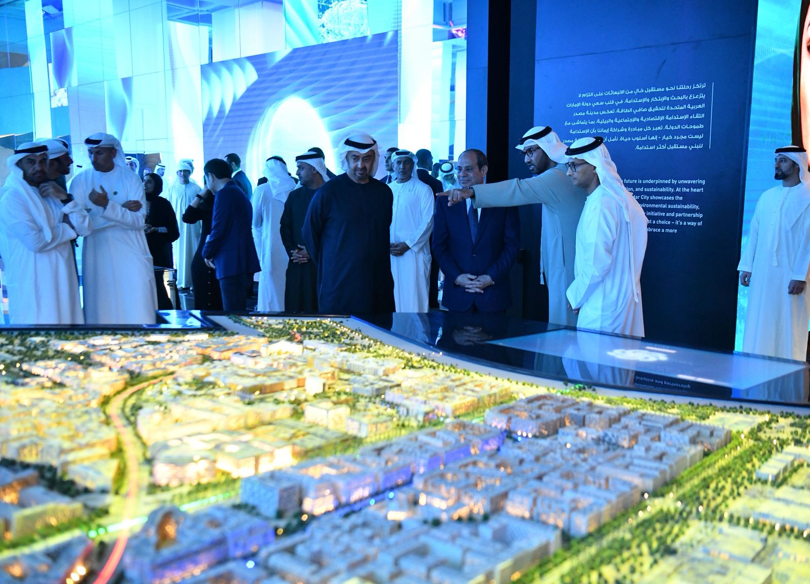 الرئيس السيسي ومحمد بن زايد (7)