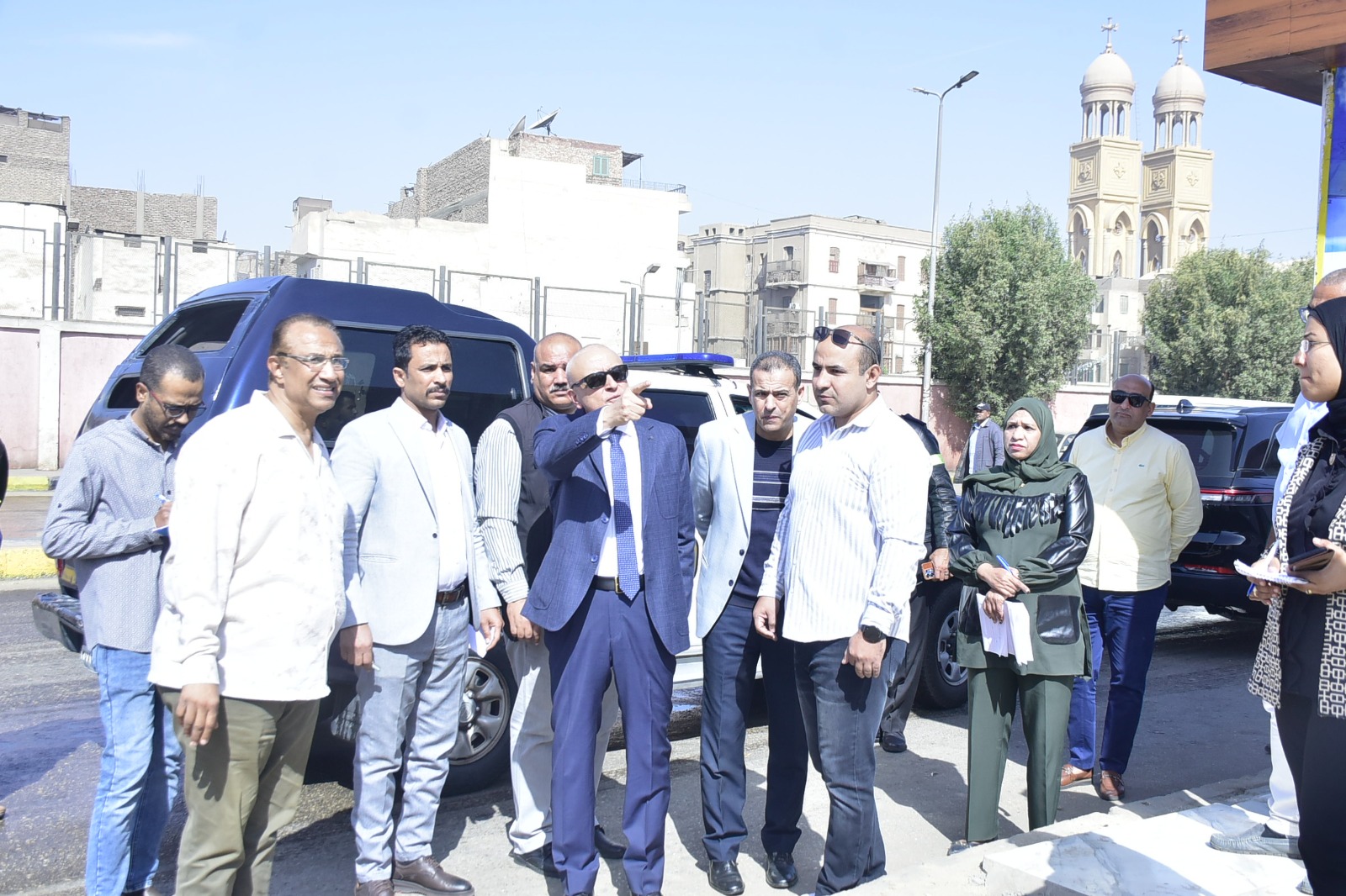 توجيهات من المحافظ بضرورة الاهتمام بنظافة السوق بشكل يومي ورفع الإشغالات