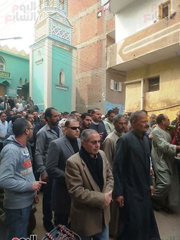 أهالى-نجريج-فى-الجنازة