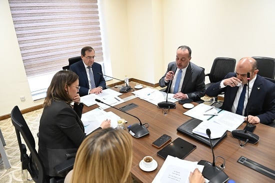 الطاقة النظيفة والنووية والابتكار المحلي علي (2)