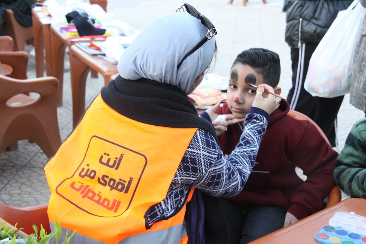 تنفيذ أنشطة لرفع الوعى بخطورة تعاطى المواد المخدرة