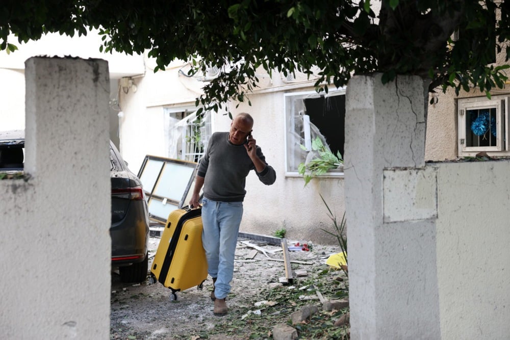 صافرات إنذار وقصف عشوائى.. استمرار الهجمات الإيرانية على إسرائيل (12)