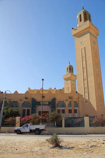 أحد المساجد هناك