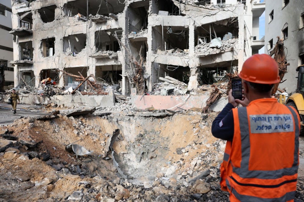 صافرات إنذار وقصف عشوائى.. استمرار الهجمات الإيرانية على إسرائيل (5)