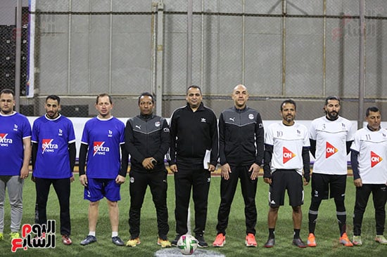 فريقي أون وإكسترا نيوز