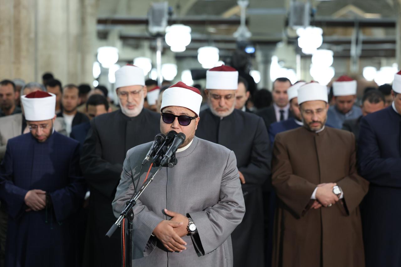 صلاة التراويح بالجامع الأزهر (1)