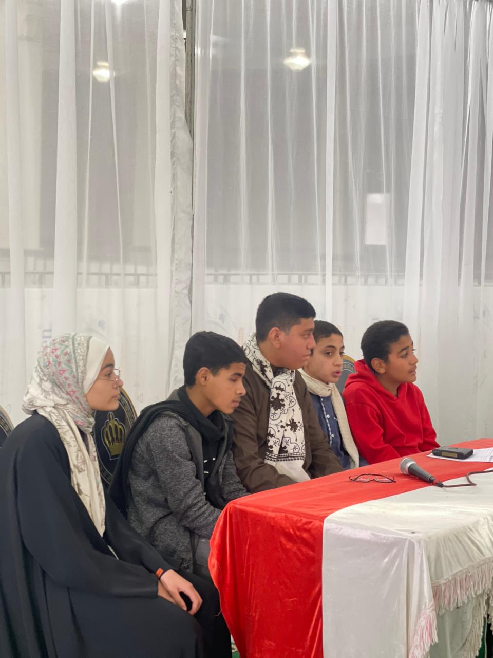 الكتاب المشارك في المنافسة النهائية