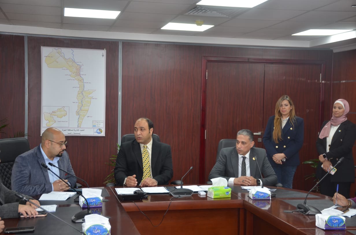 تعاون بين مياه الجيزة ومديرية التعليم لنشر الوعى البيئى بين الطلاب تعاون بين مياه الجيزة ومديرية التعليم لنشر الوعى البيئى بين الطلاب