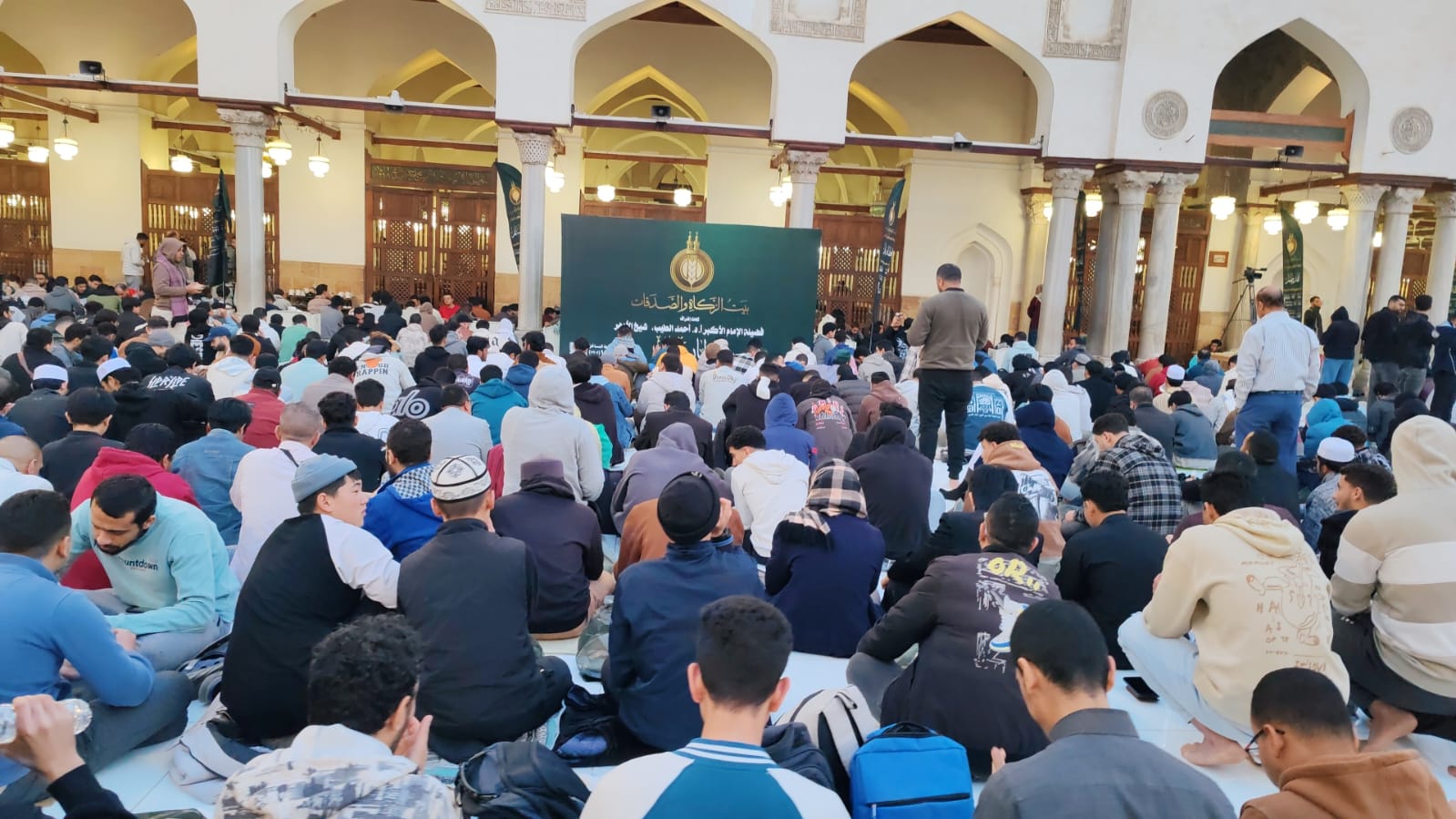 إفطار بيت الزكاة والصدقات (2)