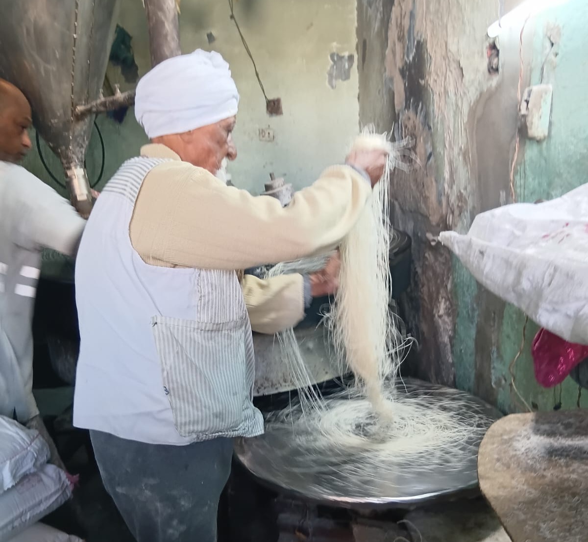 صانع الكنافة بقنا