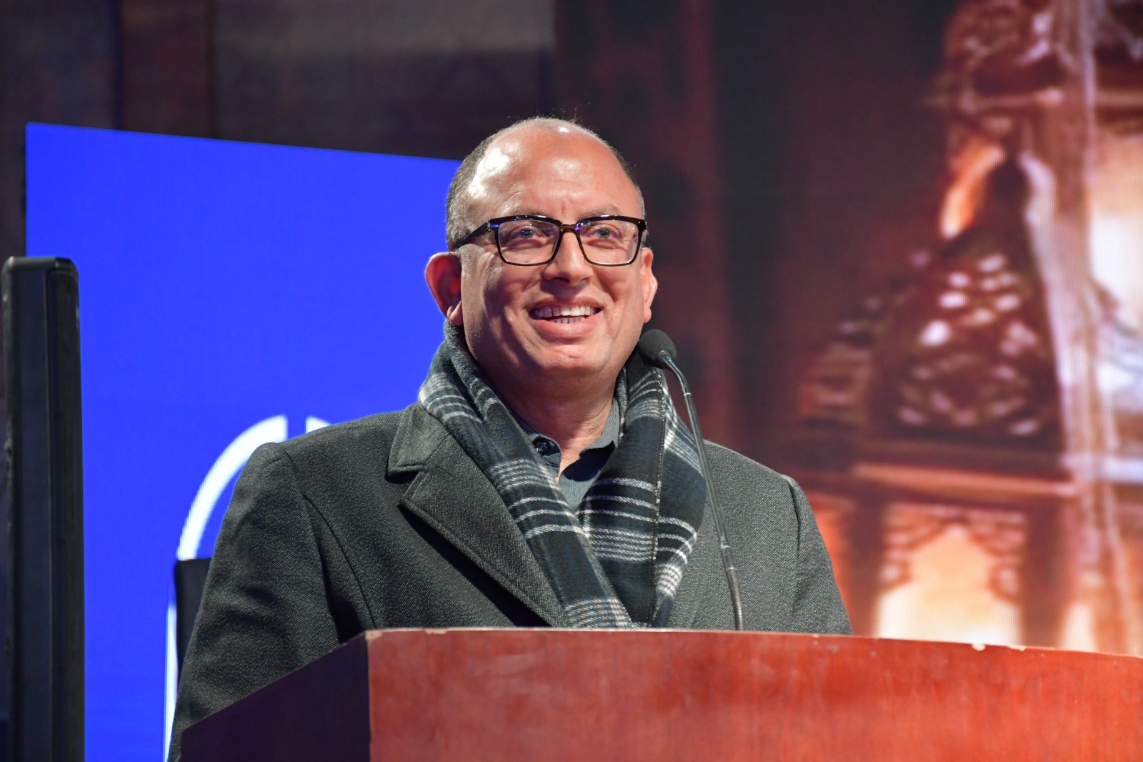 الدكتور السيد قنديل رئيس جامعة العاصمة