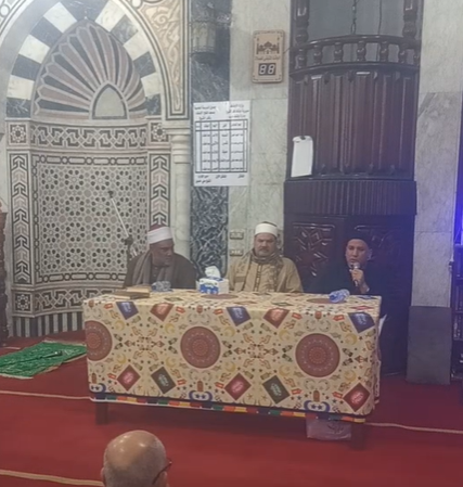 فضل وأهمية الدعاء وابتهالات بمسجد الاستاد