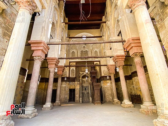 السمجد من الداخل