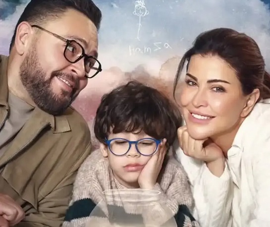 اللون الأرزق