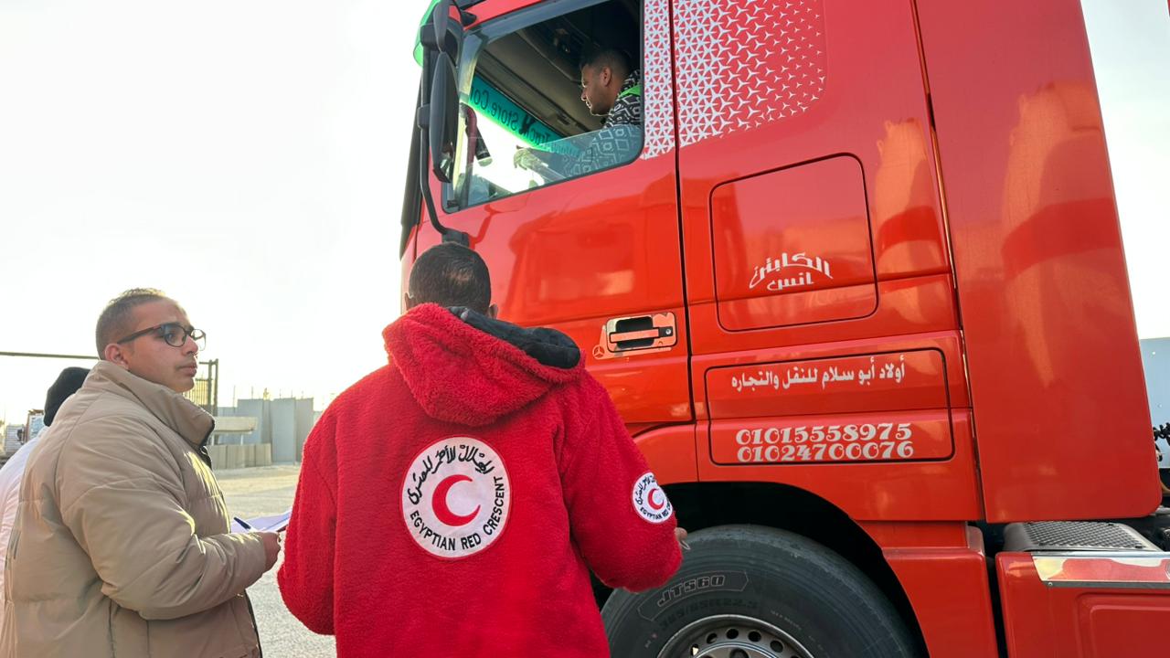 قوافل زاد العزة إلى غزة