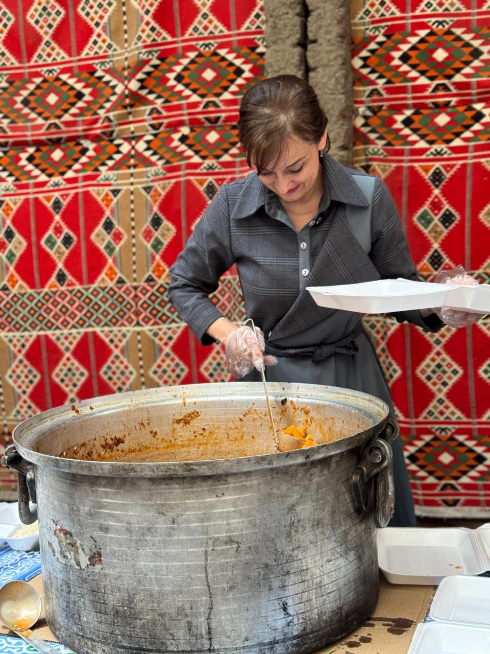 سفيرة رومانيا