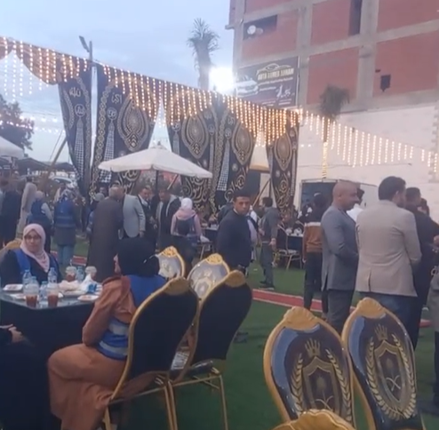 جانب من الحضور 