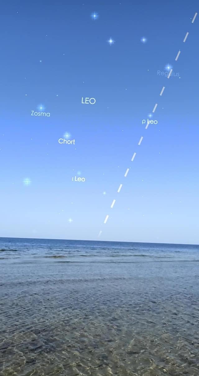 علامات النجوم فى الصحراء