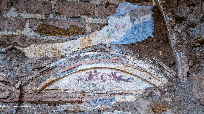 تماثيل النصر المجنحة