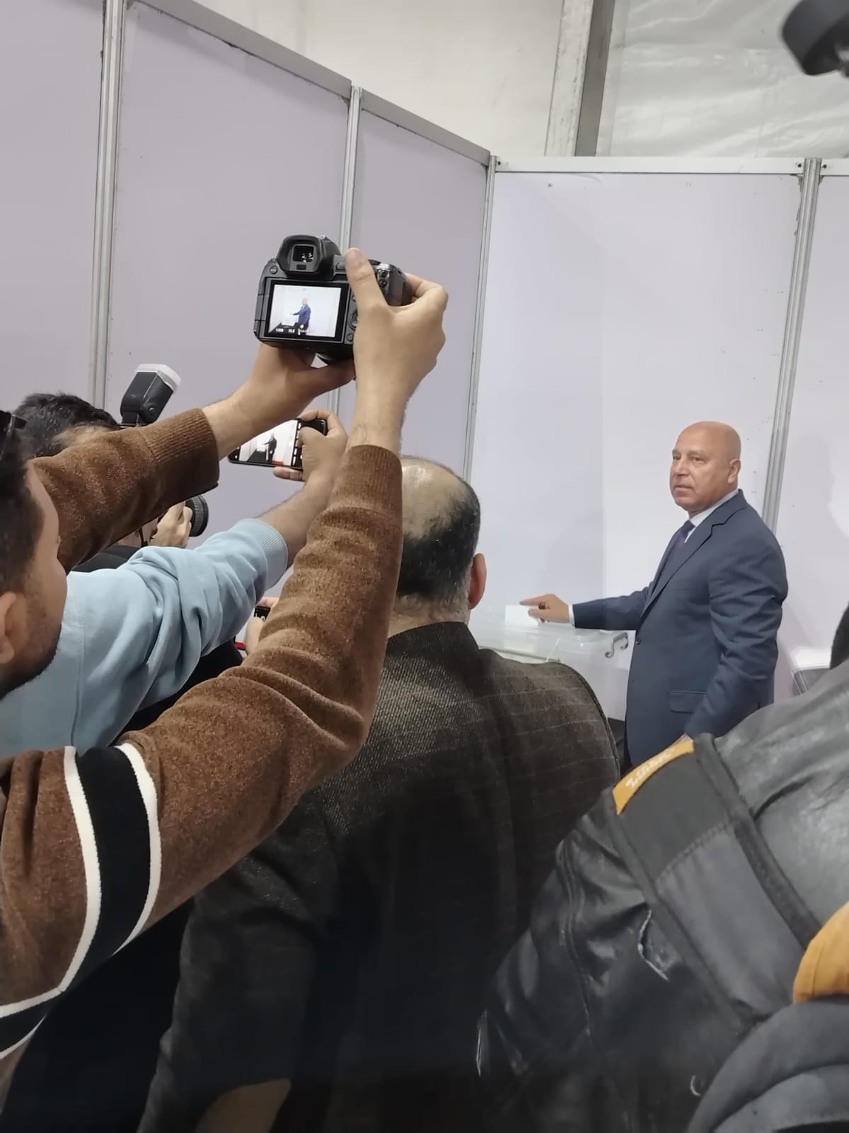 المهندس كامل الوزير يدلى بصوته