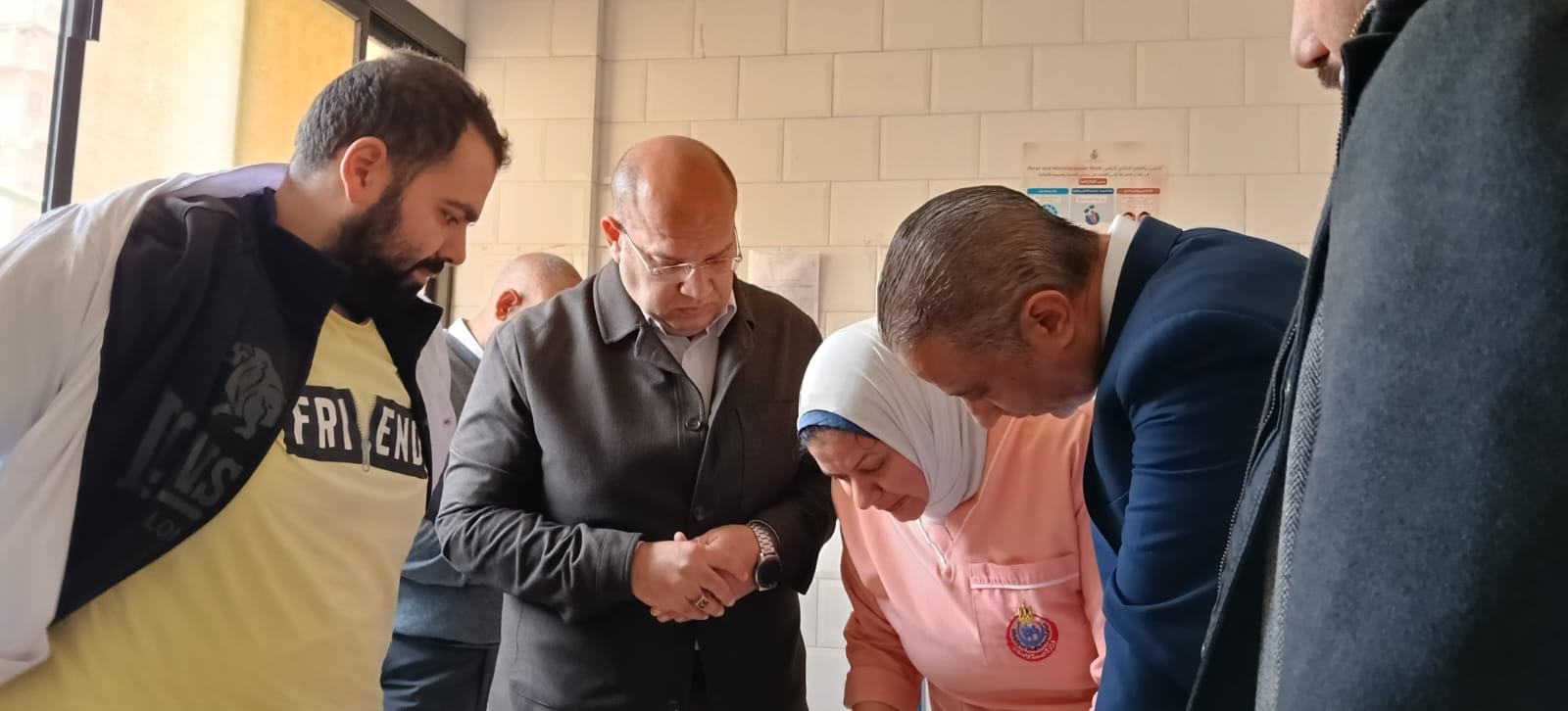 جانب من زيارة محافظ الجيزة جانب من زيارة محافظ الجيزة