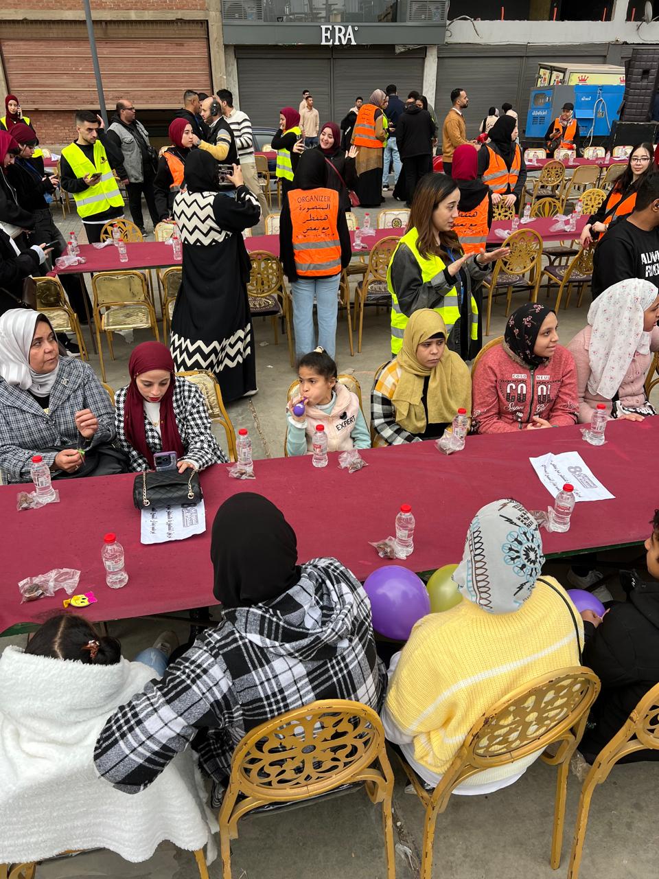 ذوي الهمم يشاركون في الافطار ذوي الهمم يشاركون في الافطار