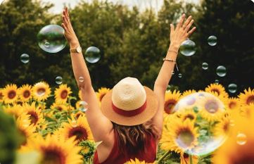 ابراج  تحتفل بالعيد