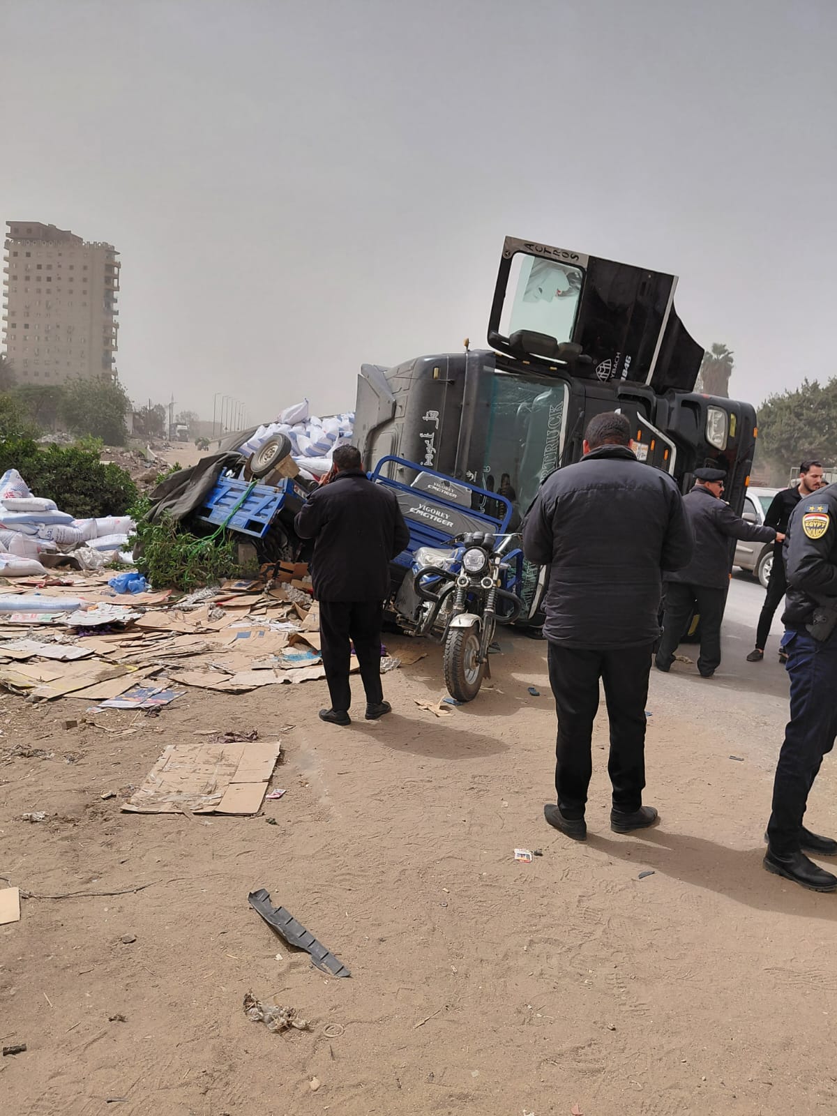 انقلاب التريلا على 2 تروسيكل