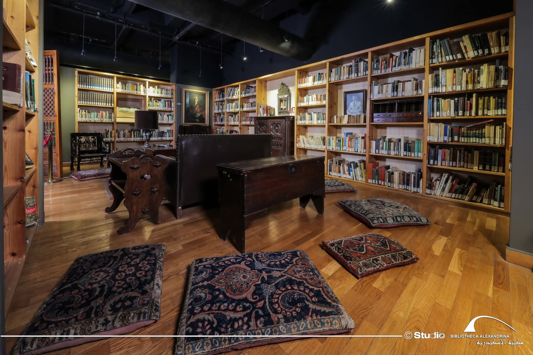 معرض شادى عبد السلام معرض شادى عبد السلام