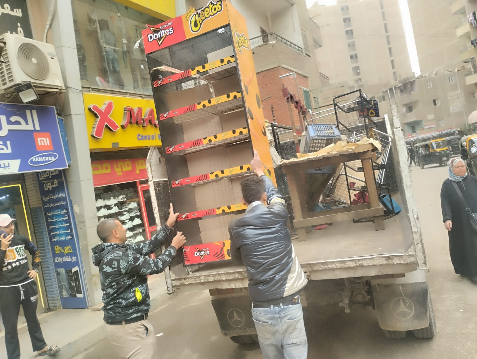 وزيرة التنمية المحلية والبيئة: رفع تراكمات القمامة والإشغالات بـ4 محافظات