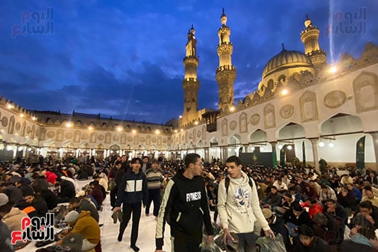 المسجد الأزهر في أبهي صوره