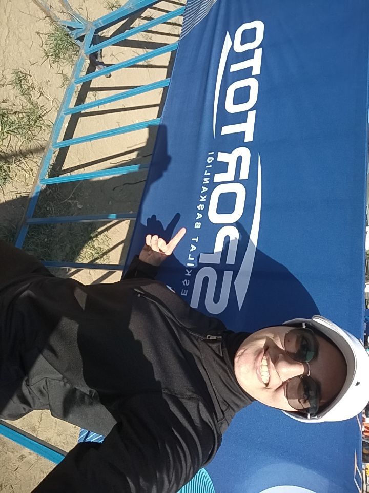 آيات إبراهيم بطلة منتخب مصر للتجديف الشاطئي آيات إبراهيم بطلة منتخب مصر للتجديف الشاطئي