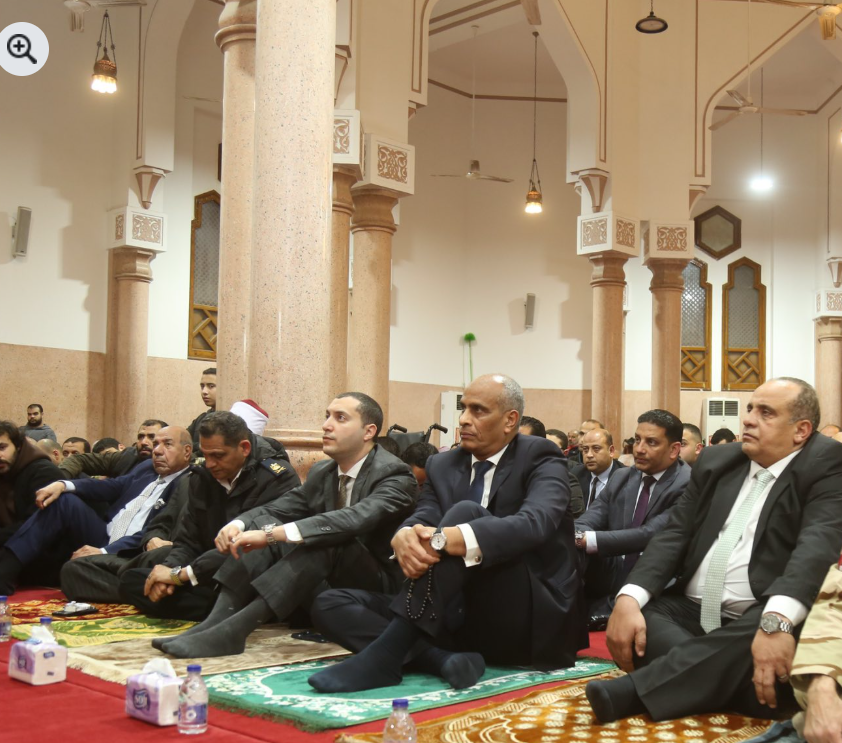 محافظ كفر الشيخ يشارك في الاحتفال بليلة القدر