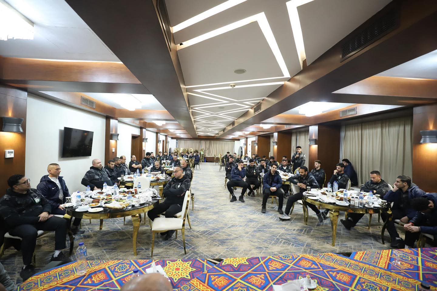 فريق الكرة بالبنك الاهلي