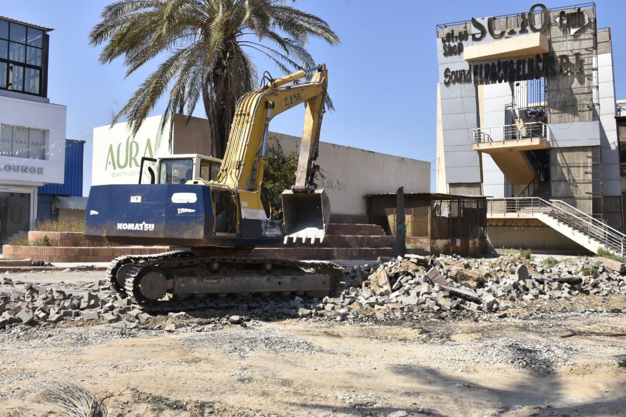 عمل المعدات عمل المعدات