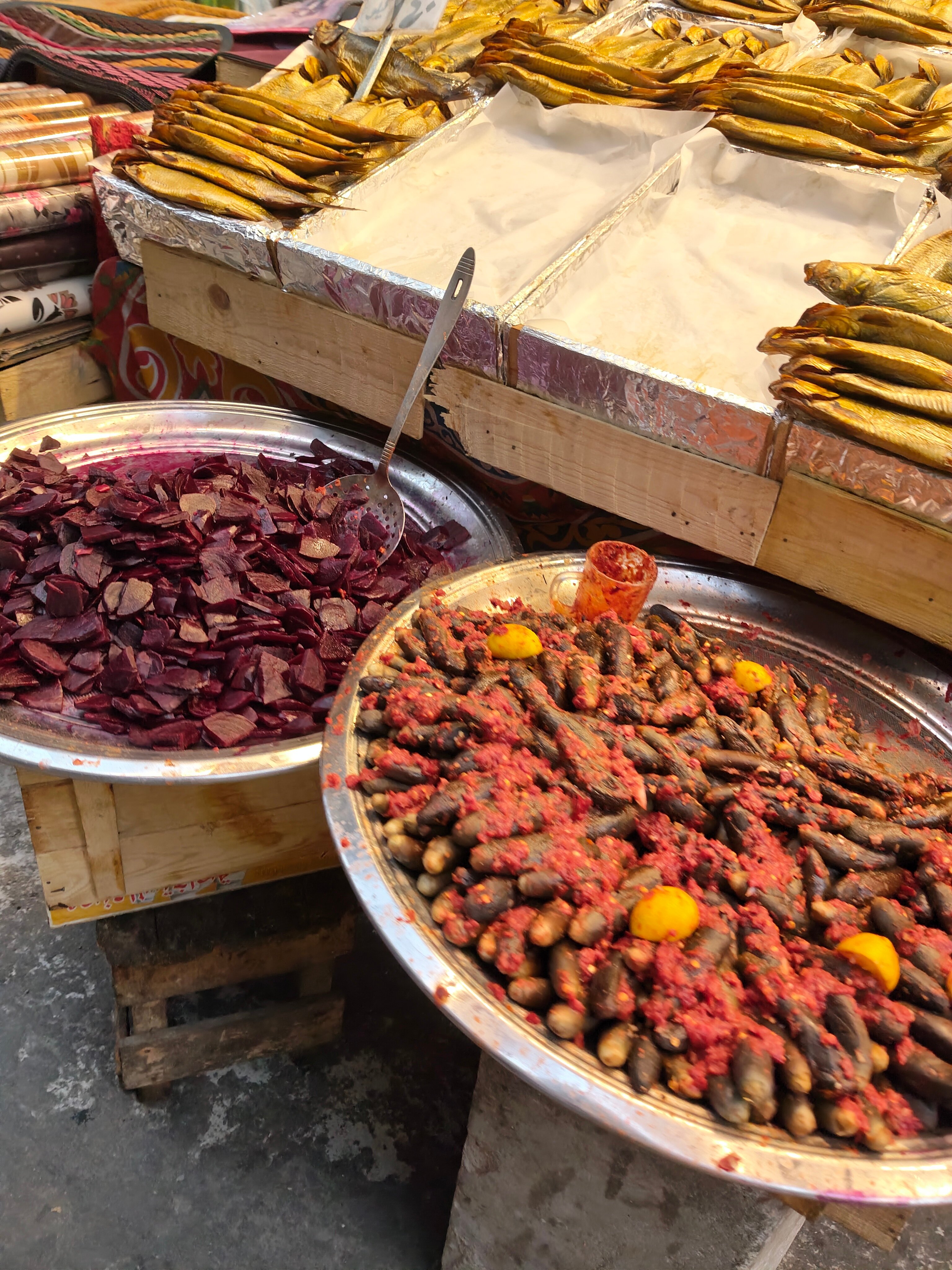 انواع مختلفه من المخللات