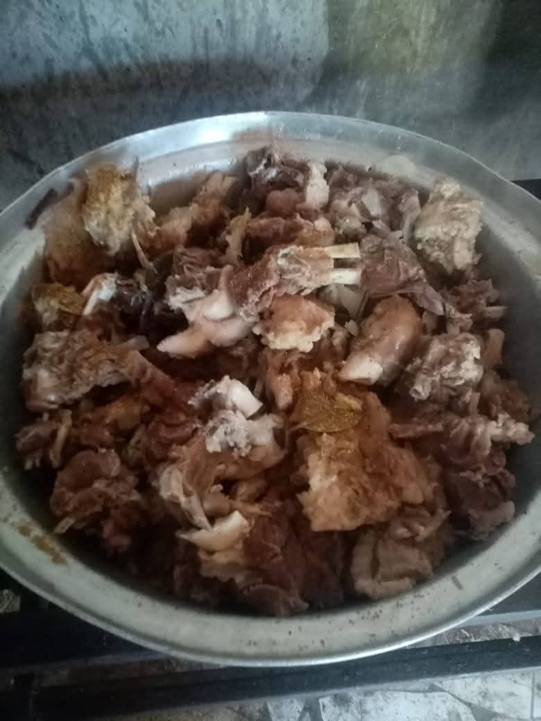 لحوم الوجبات 