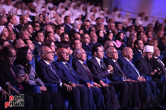 عدد من الوزراء بالموؤتمر