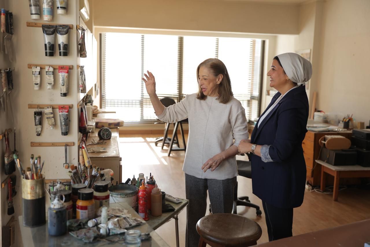 الفنانة التشكيلية نازلي مدكور