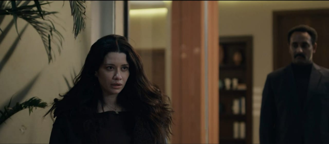 أجبرها على الرحيل (3)