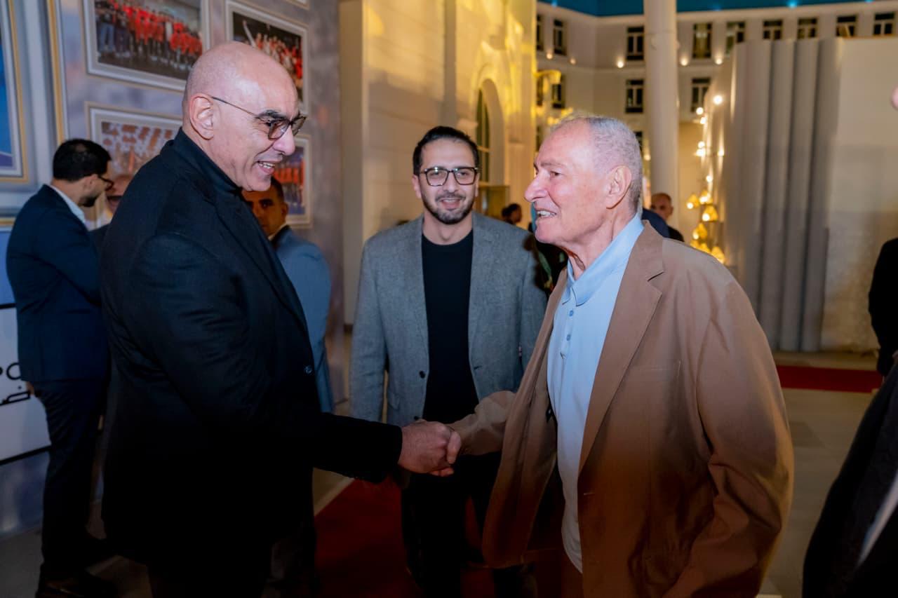 8e5f1e40-315f-4a51-a6d4-84ecc46c2b6e 8e5f1e40-315f-4a51-a6d4-84ecc46c2b6e