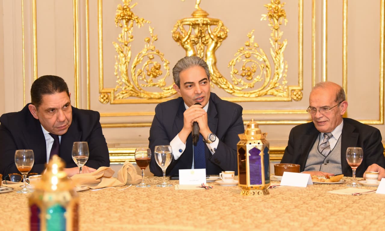 نقيب الإعلاميين خلال حديثه