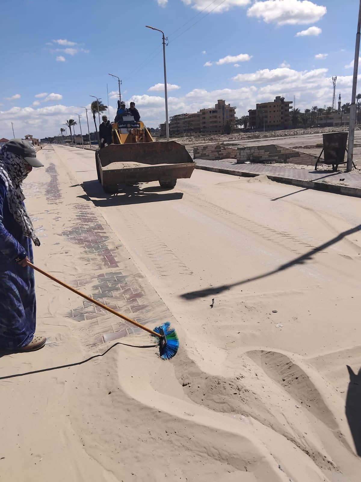 جانب من تجهيز الكورنيش